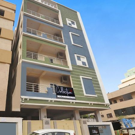 Super Townhouse Rcc Blizz Hotel Kondapur  Exterior photo