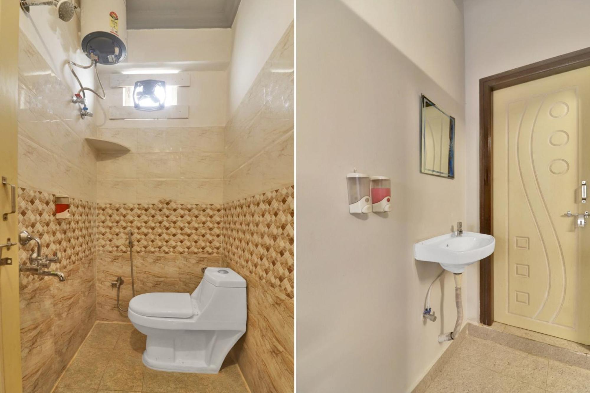 Super Townhouse Rcc Blizz Hotel Kondapur  Exterior photo