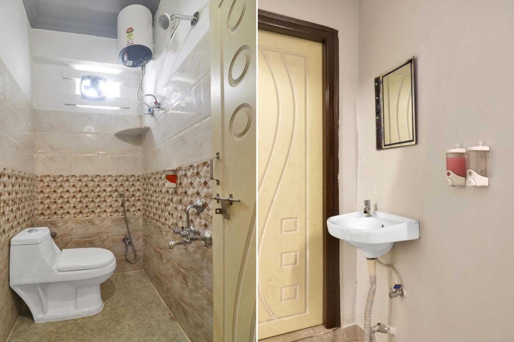 Super Townhouse Rcc Blizz Hotel Kondapur  Exterior photo